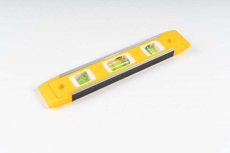 Customized Mini 9 Inch Magnetic Spirit Level