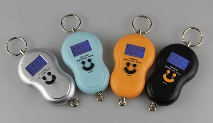 Smiling Face Portable Hanging Fishing Scale Luggage Scale for Travel 50kg