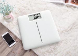 Slim Large LCD Display Electronic Weighing Scale with Full Plastic Base