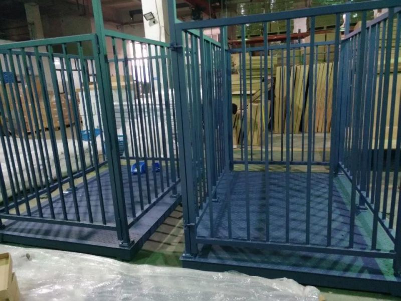 Carbon Steel Livestock Cage Digital Weighing Scale for Animals on a Farm