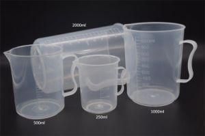 Food Grade Different Size Plastic Measuring Cup with Handle