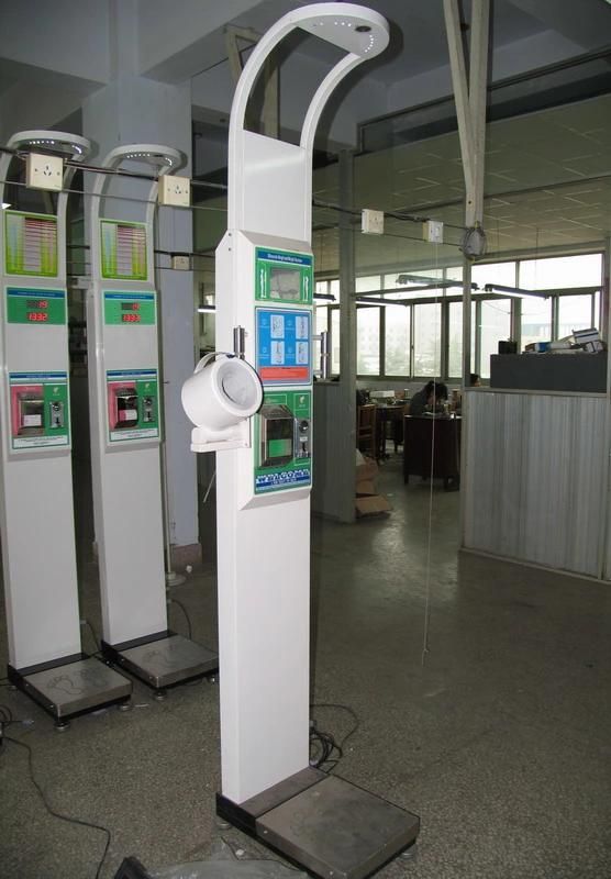 Coin-Operated Multifunctional Body Scale with Touch Screen (TR-BS900)