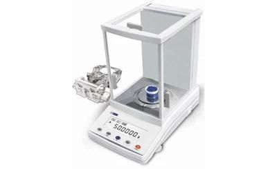 A006-N Analytical Balance Internal Calibration